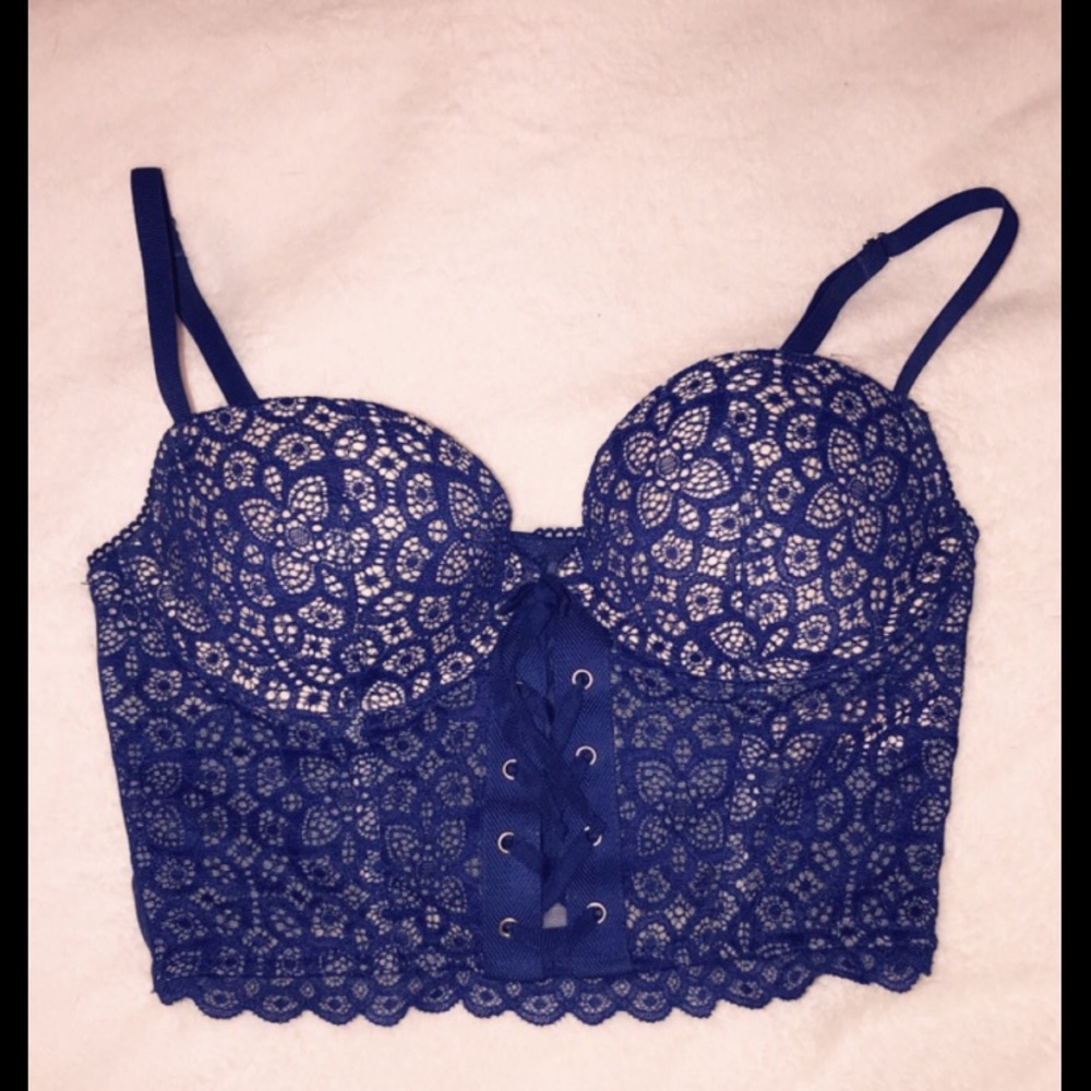 Victoria’s Secret lace corset type top- NEVER WORN
